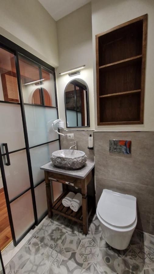 Hotel Bujtina Behram *